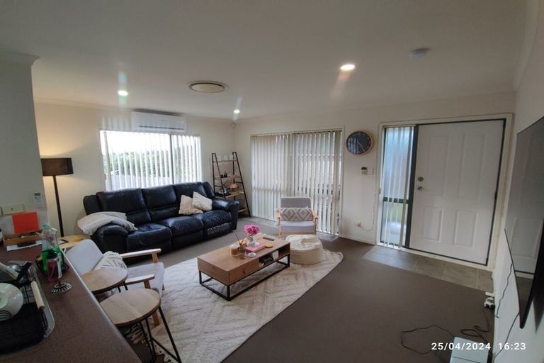Photo of property in 40 Raphoe Road, Flat Bush, Auckland, 2019