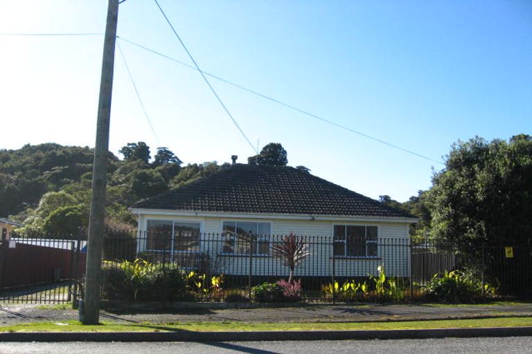 Photo of property in 103 Marsden Road, Greymouth, 7805