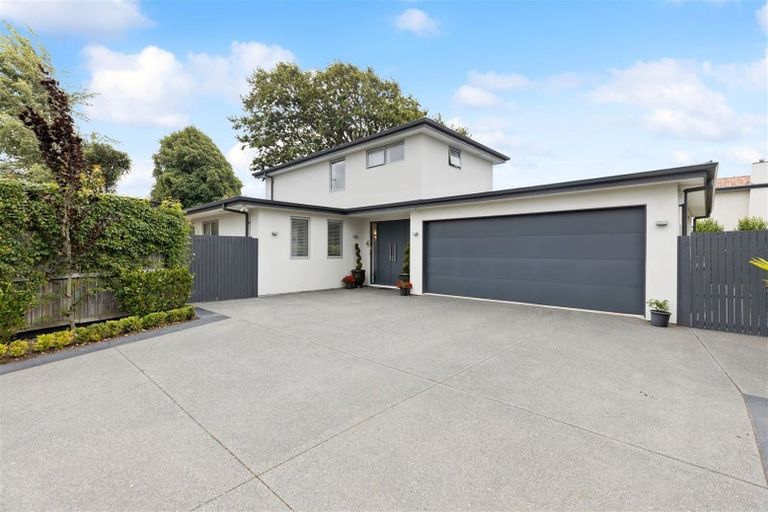Photo of property in 4 Lime Tree Lane, Harewood, Christchurch, 8051