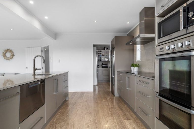 Photo of property in 145 Kings Avenue, Matua, Tauranga, 3110