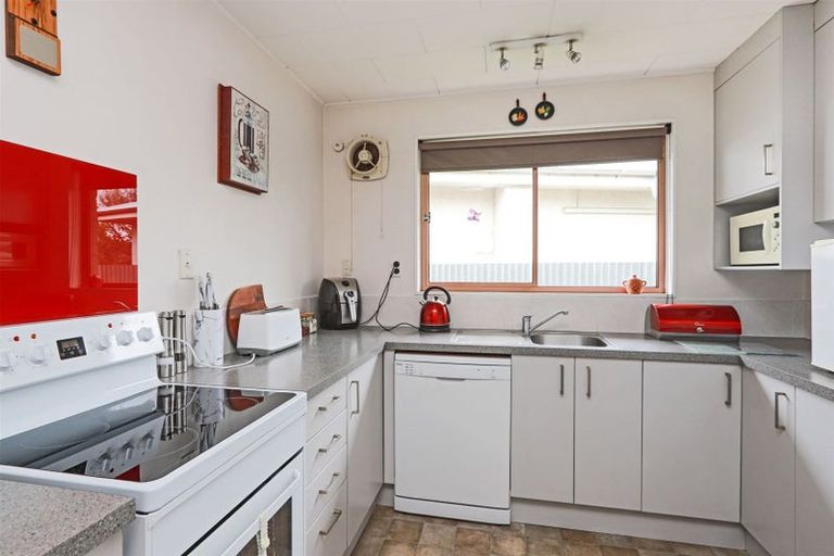 Photo of property in 1/503 Frederick Street, Mahora, Hastings, 4120