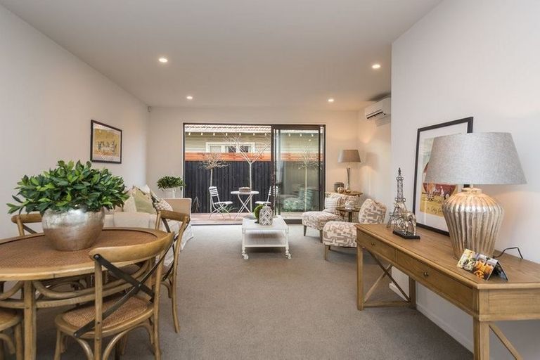 Photo of property in 2/555 Manchester Street, St Albans, Christchurch, 8014