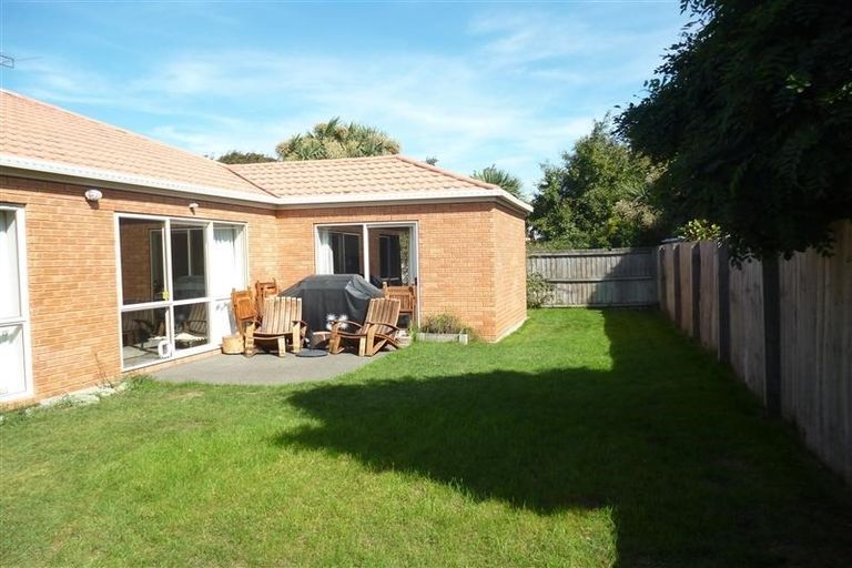 Photo of property in 53 Charlesworth Street, Woolston, Christchurch, 8023