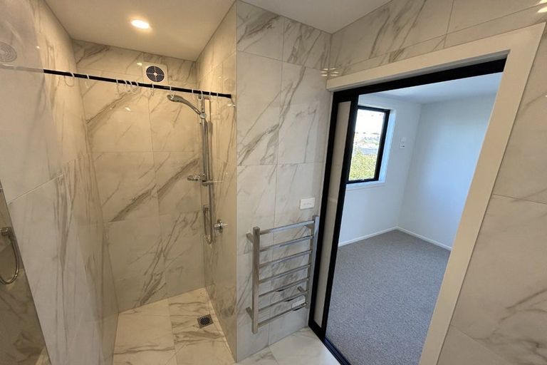 Photo of property in 2/6 Princess Street, Waitara, 4320