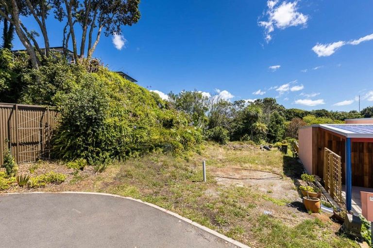 Photo of property in 10 Victoria Road, New Plymouth, 4310