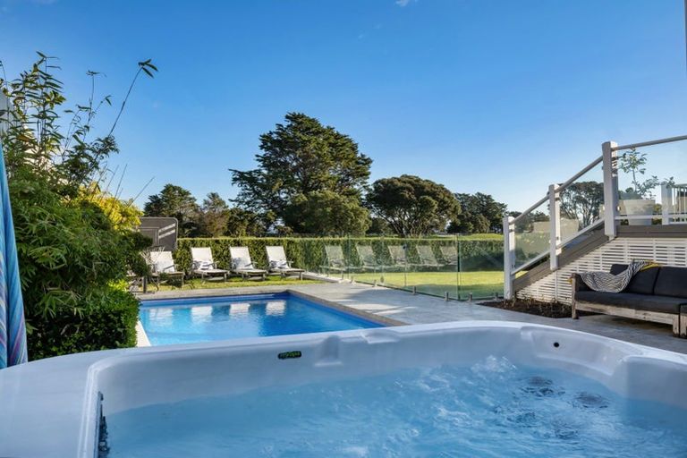 Photo of property in 162 Oceanbeach Road, Mount Maunganui, 3116