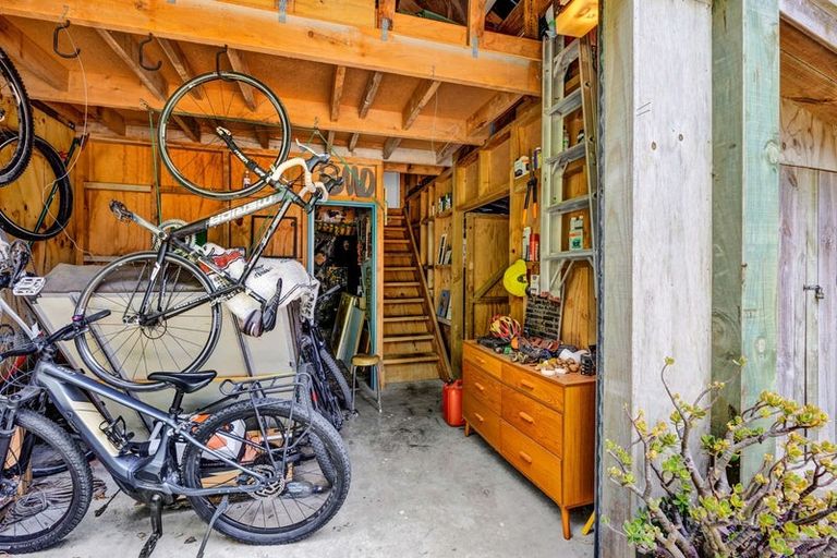 Photo of property in 32 Wynyard Street, Normanby, Hawera, 4614