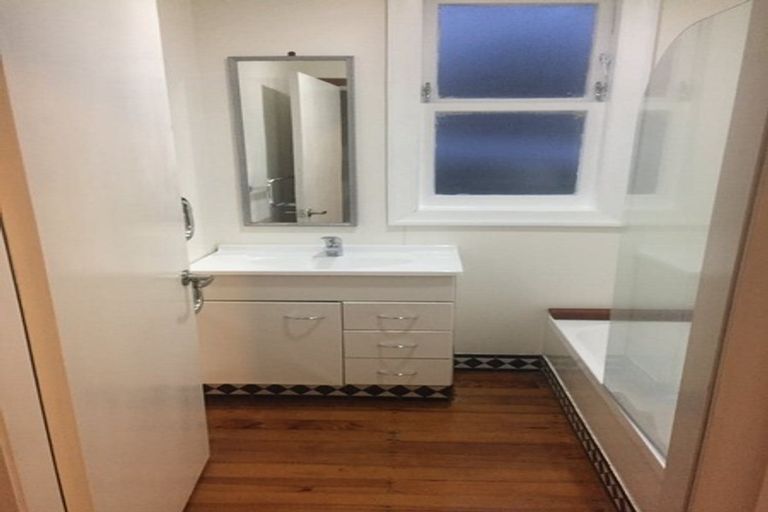 Photo of property in 1a Charles Street, Te Kamo, Whangarei, 0112