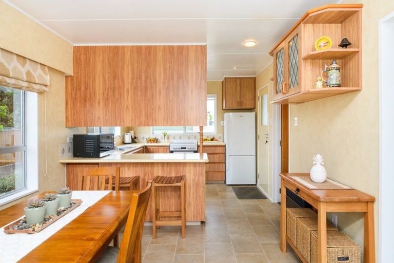 Photo of property in 70 Sherwill Street, Feilding, 4702