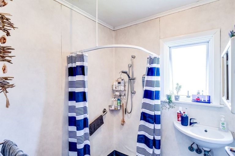 Photo of property in 14 Leicester Avenue, Tamatea, Napier, 4112