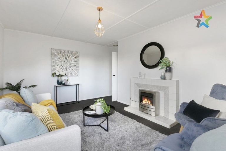 Photo of property in 193 Waddington Drive, Naenae, Lower Hutt, 5011