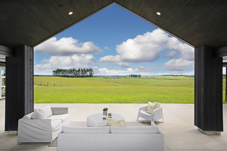 Photo of property in 22 Irwin Road, Kingseat, Pukekohe, 2679