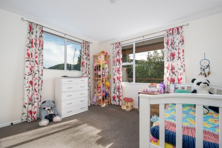 Photo of property in 289 Waikawa Road, Waikawa, Picton, 7220