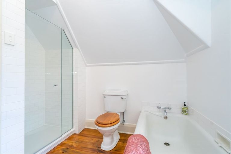 Photo of property in 14 Lynwood Avenue, Maori Hill, Dunedin, 9010