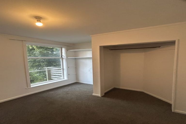 Photo of property in 70 Fairlie Terrace, Kelburn, Wellington, 6021