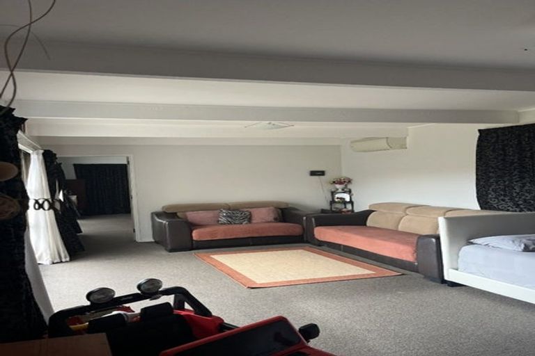 Photo of property in 17 Claridges Road, Casebrook, Christchurch, 8051