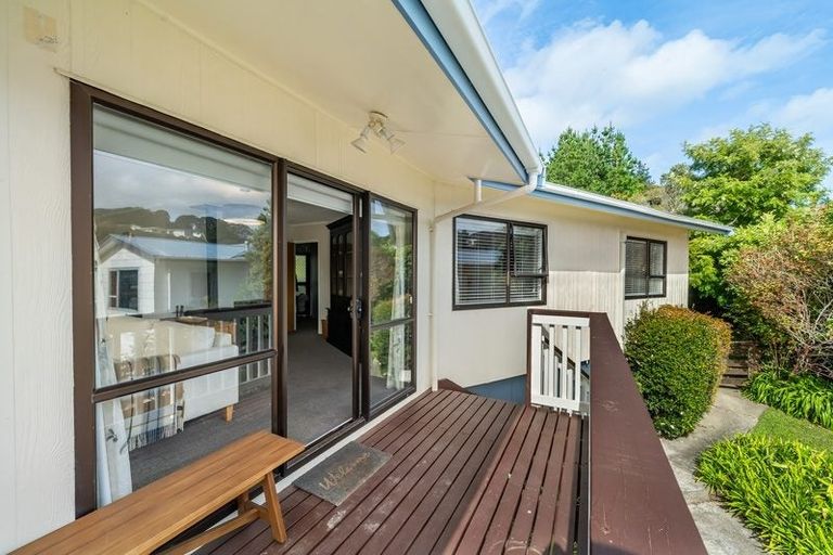 Photo of property in 12 Transom Close, Whitby, Porirua, 5024