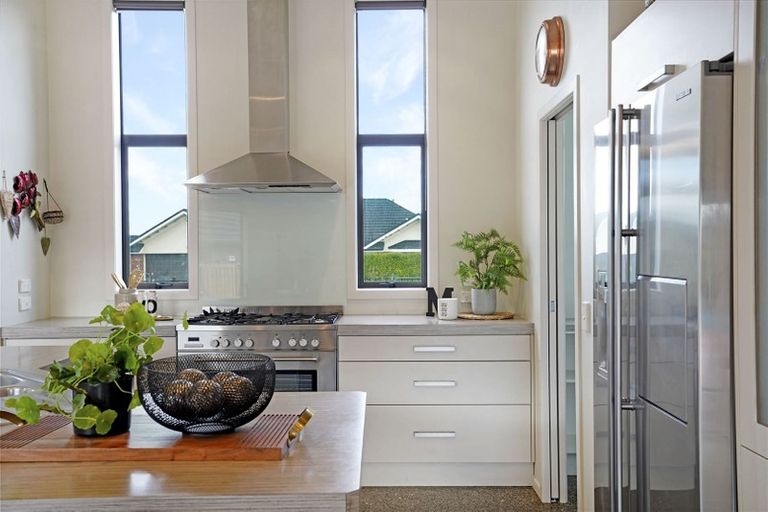 Photo of property in 15 Malbec Place, Rototuna, Hamilton, 3210