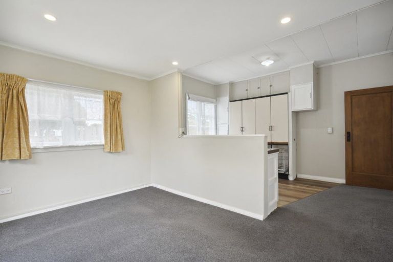 Photo of property in 28 Princes Street, Levin, 5510