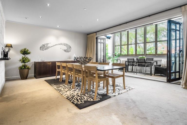 Photo of property in 1c/9 Saint Georges Bay Road, Parnell, Auckland, 1052