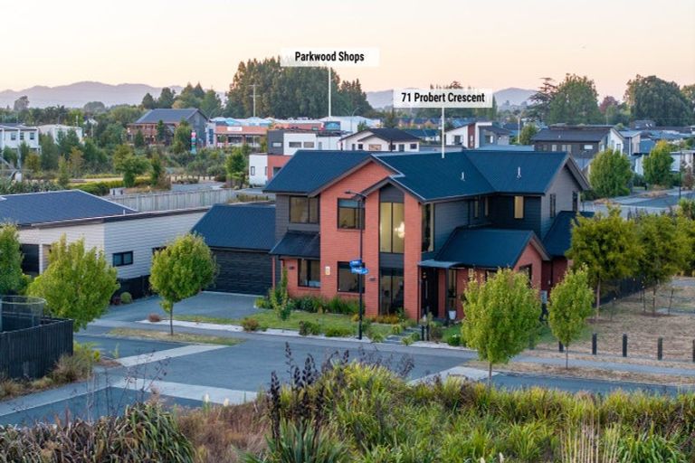 Photo of property in 71 Probert Crescent, Chartwell, Hamilton, 3210