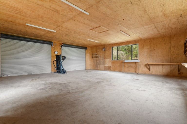 Photo of property in 93 Black Rock Road, Te Ore Ore, Masterton, 5886