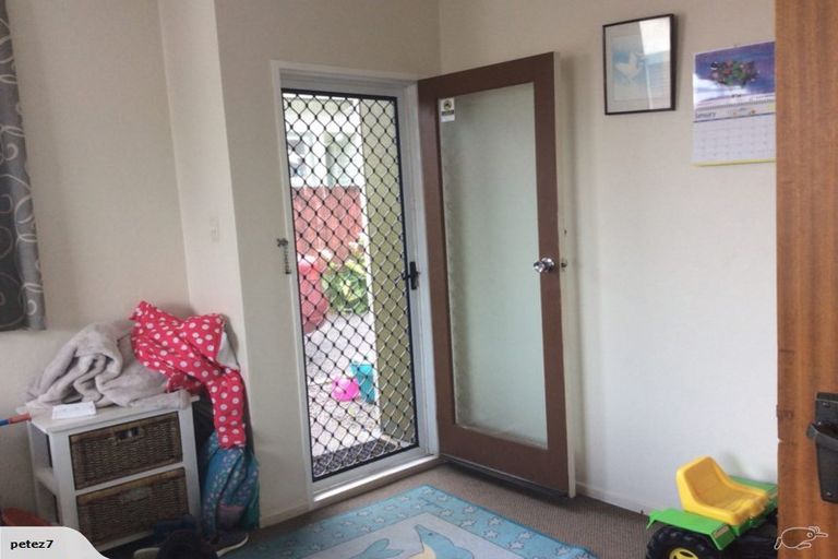 Photo of property in 1/4 Rodney Street, Waiwhetu, Lower Hutt, 5010