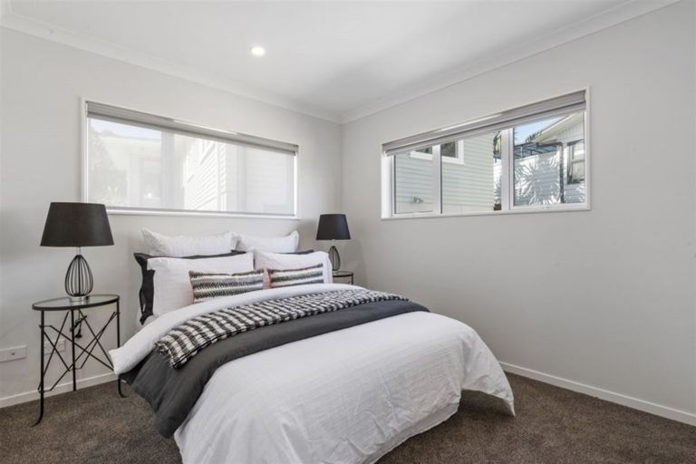 Photo of property in 17 Thomas Avenue, Te Atatu Peninsula, Auckland, 0610