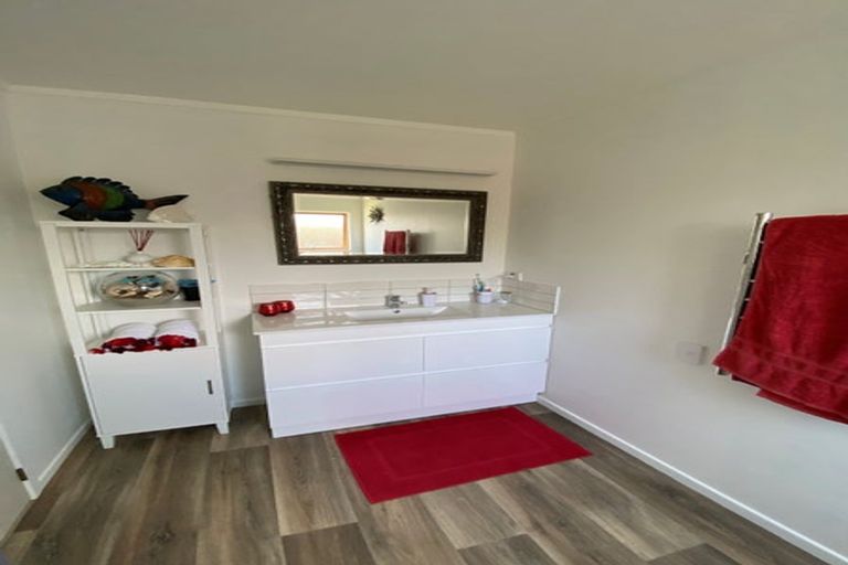 Photo of property in 27 Hookey Drive, Te Puke, 3119