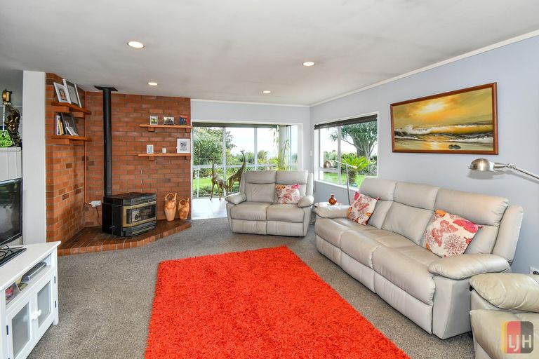 Photo of property in 320 Ardmore Quarry Road, Ardmore, Papakura, 2582