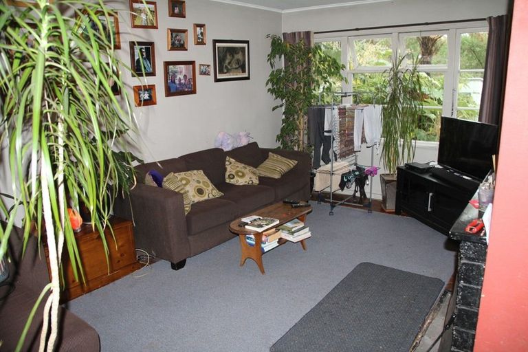 Photo of property in 15-15a Mill Street, Westport, 7825