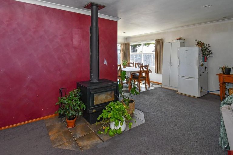 Photo of property in 16 Mccall Place, Opaheke, Papakura, 2113