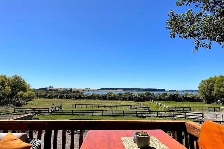 Photo of property in 328 Hokio Beach Road, Hokio Beach, Levin, 5571