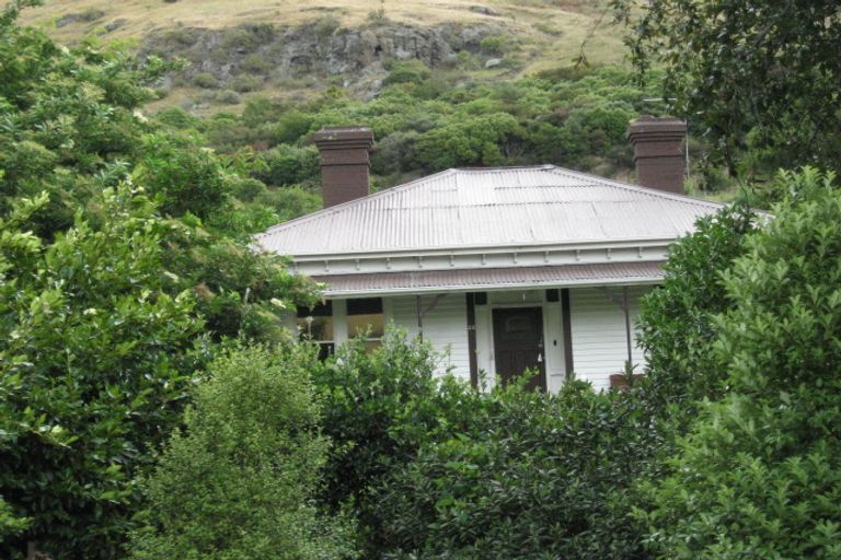 Photo of property in 25 Port Hills Road, Heathcote Valley, Christchurch, 8022