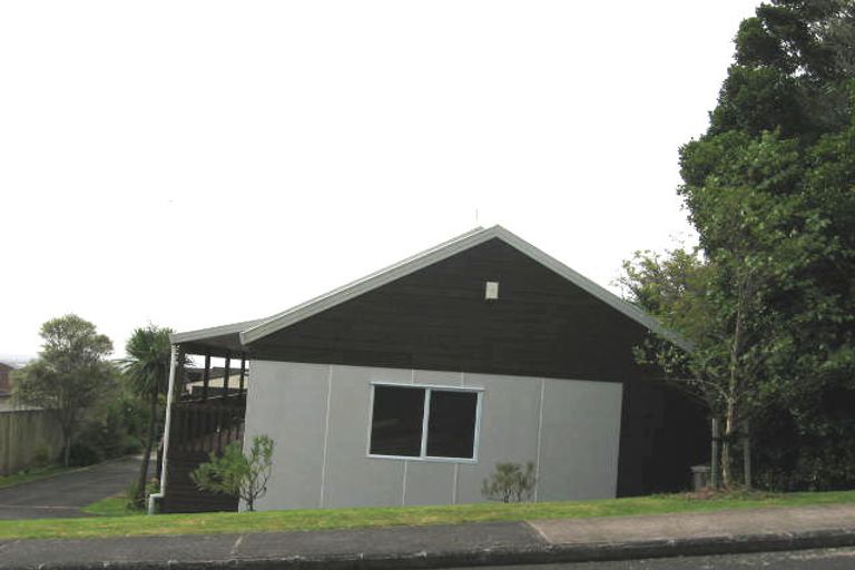Photo of property in 185 Glengarry Road, Glen Eden, Auckland, 0602