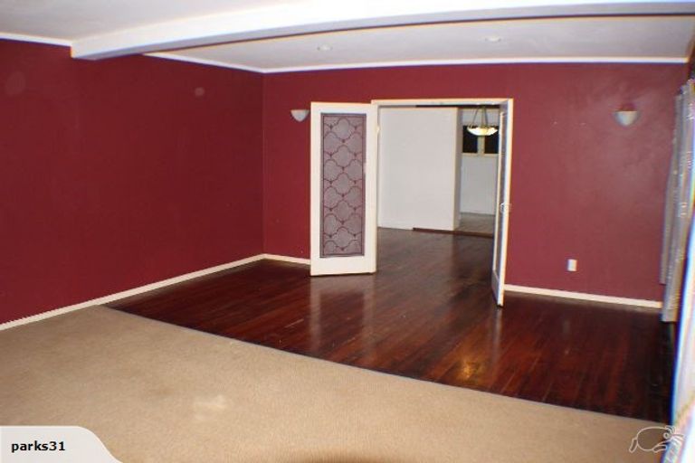 Photo of property in 93 Warner Park Avenue, Laingholm, Auckland, 0604