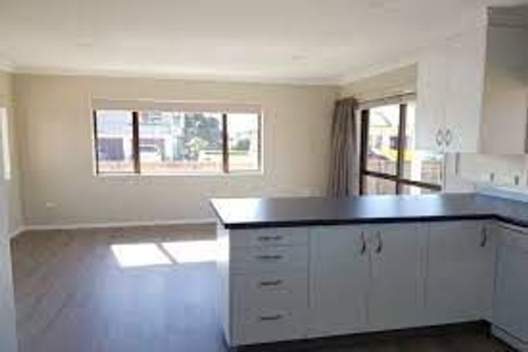 Photo of property in 195 Powderham Street, New Plymouth, 4310