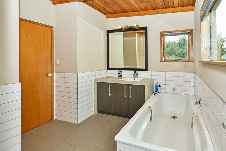 Photo of property in 248 Whangarata Road, Tuakau, 2694