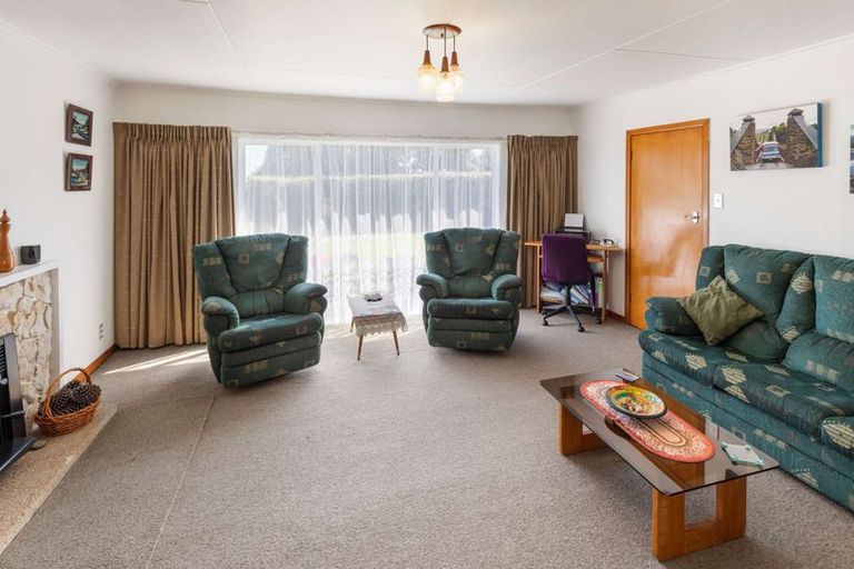 Photo of property in 52 Thatcher Street, Castlecliff, Whanganui, 4501