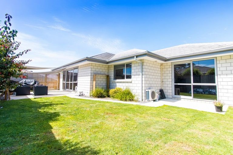 Photo of property in 15 Gregson Drive, Huntly, 3700
