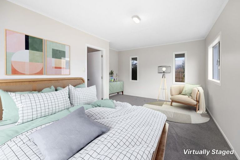 Photo of property in 13 Green Lane, Hawera, 4610