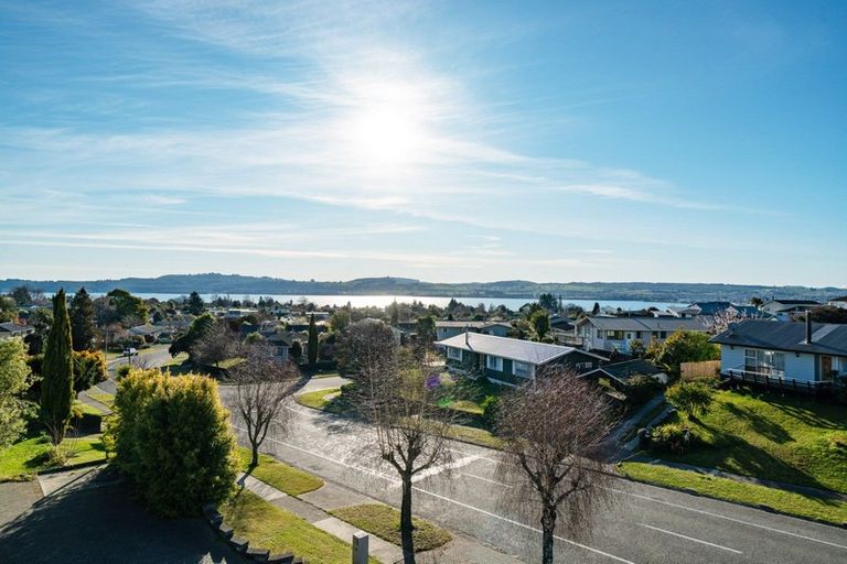 Photo of property in 55 Hyde Avenue, Richmond Heights, Taupo, 3330