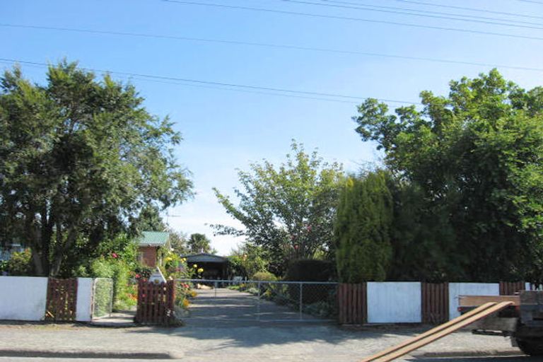 Photo of property in 82 Melcombe Street, Tinwald, Ashburton, 7700