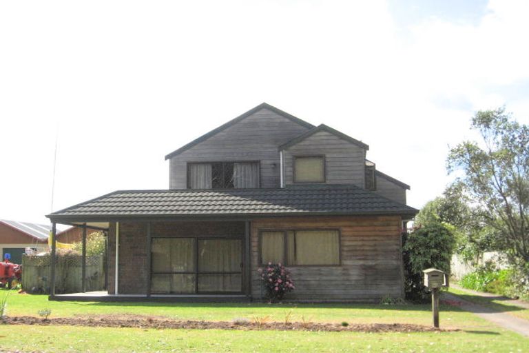 Photo of property in 93 Robinson Road, Whitianga, 3510