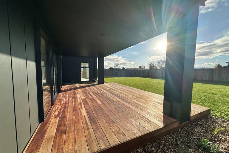 Photo of property in 10 Whareatea Road, Redwoodtown, 7201