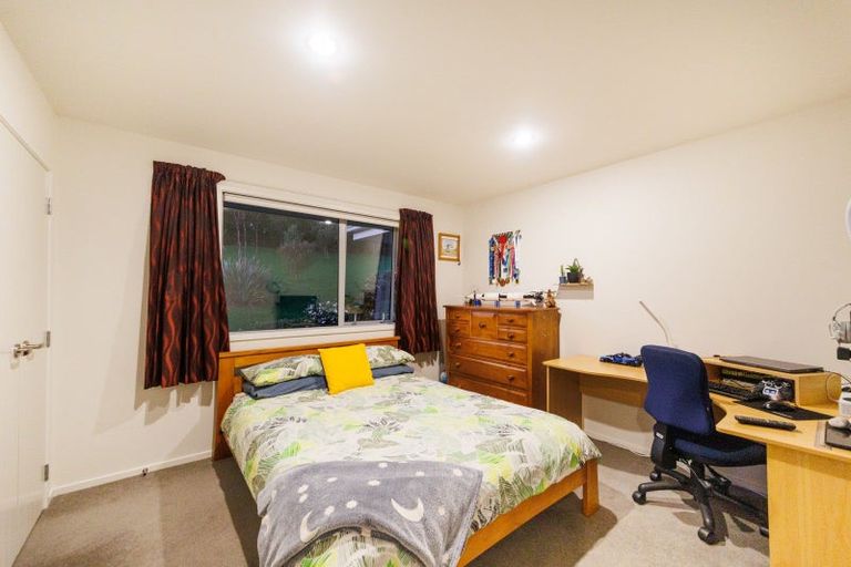 Photo of property in 100 Greer Court, Bunnythorpe, Palmerston North, 4481