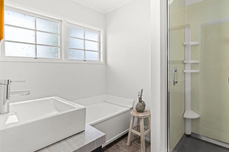 Photo of property in 9 Breadalbane Road, Havelock North, 4130
