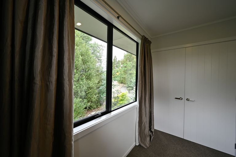 Photo of property in 28 Grove Avenue, Weston, Oamaru, 9401