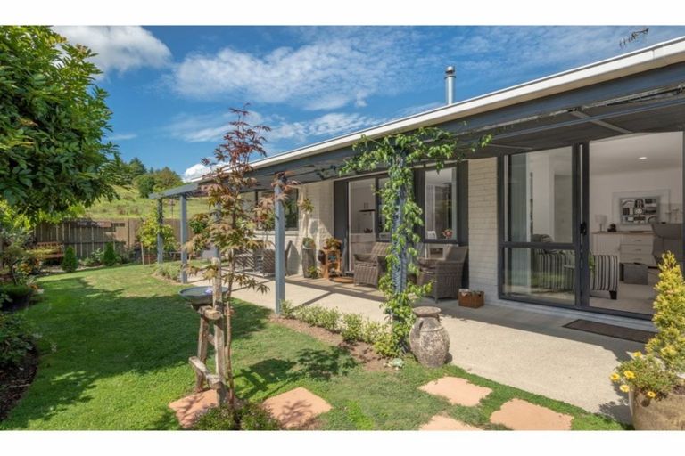 Photo of property in 82 Sterling Gate Drive, Bethlehem, Tauranga, 3110