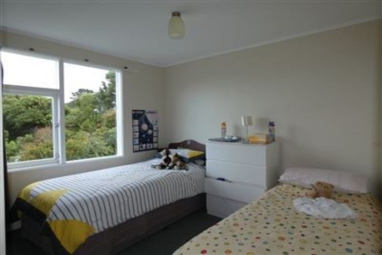 Photo of property in 2/1 Canterbury Street, Karori, Wellington, 6012